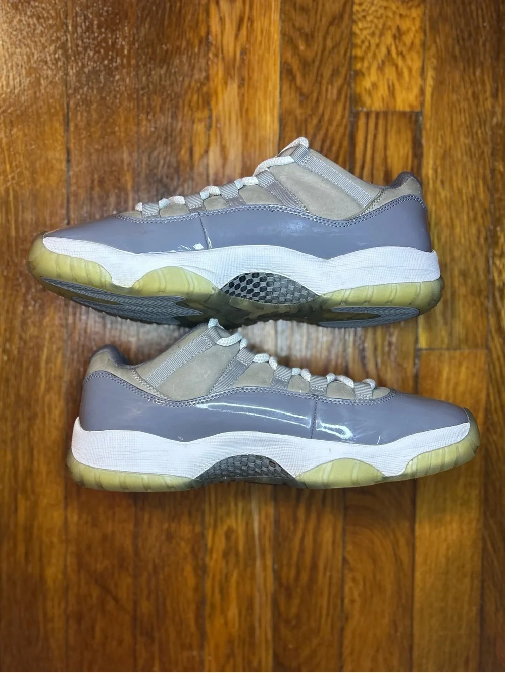 Air Jordan 11 Retro Low Cool Grey Sneakers size 9.5